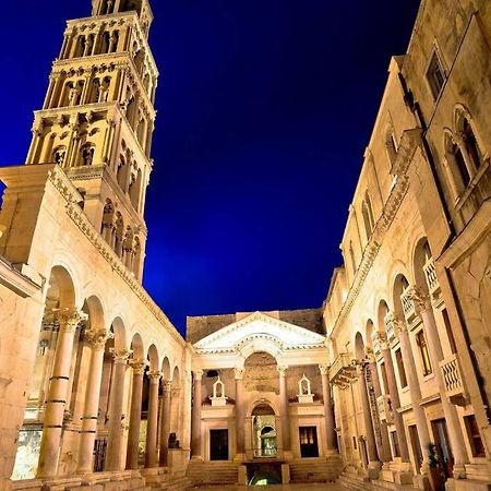 Apartman Drago 4* - 2 Minutes From The Town Centre Split Exteriör bild